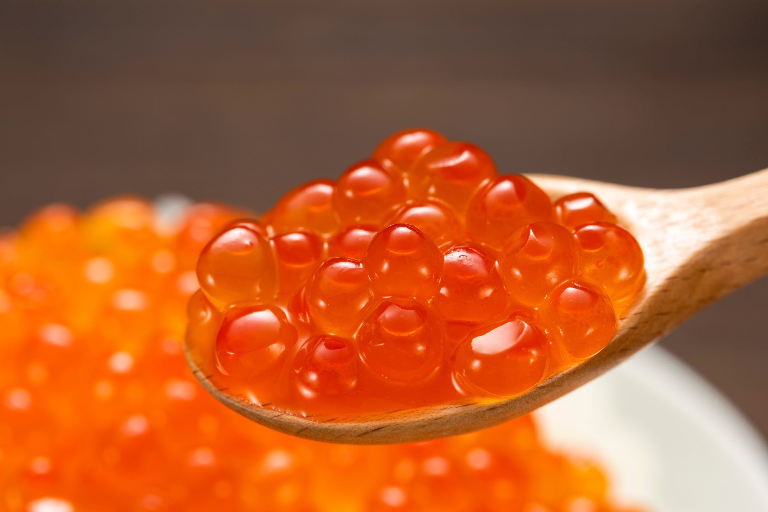 いくら醤油漬け:海の恵みを楽しむ贅沢な味わい